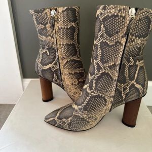 IRO Spokane Beige Python Print Leather Boots Floor Sample Size 36 US 5.5